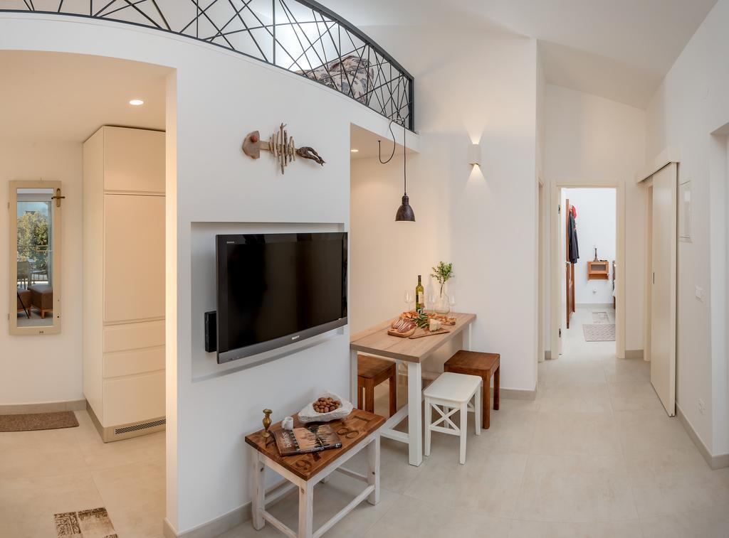 Arka Trogir Apartments - Seget Vranjica Exterior photo